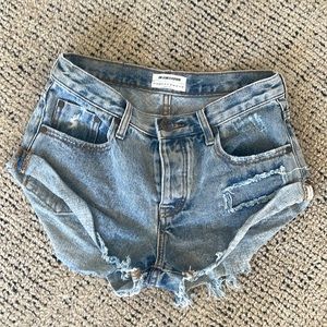 One Teaspoon Bandits Jean Shorts Size 24